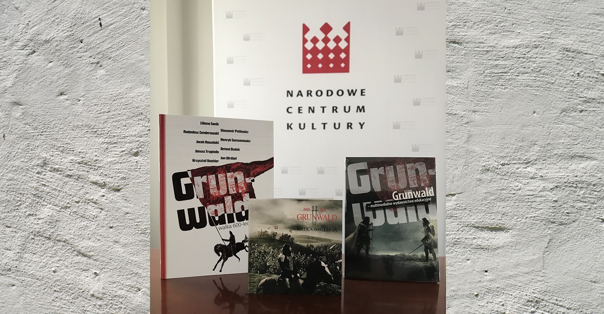 Nagrody konkursowe, książka i dwie płyty o tematyce bitwy pod Grunwaldem