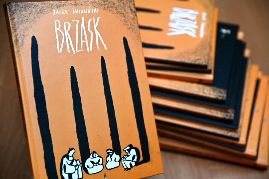 „Brzask”, czyli trudny powrót do Warszawy